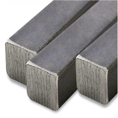 FERRO pieno QUADRO mm 12x12